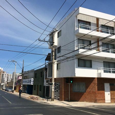 Hospedaje Amunátegui Iquique Esterno foto